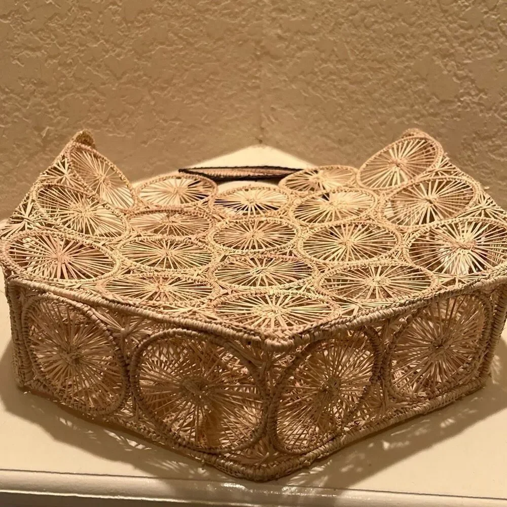Guadalupe Alamo Basket Bag Neutral Tan Open Weave Artsy Coastal Boho Unique NWT